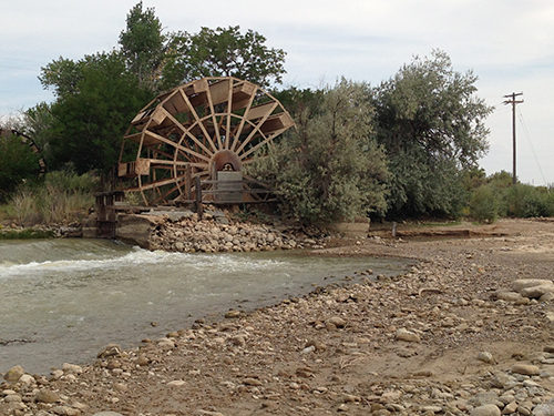 Historic irrigation water wheel at Green River.
