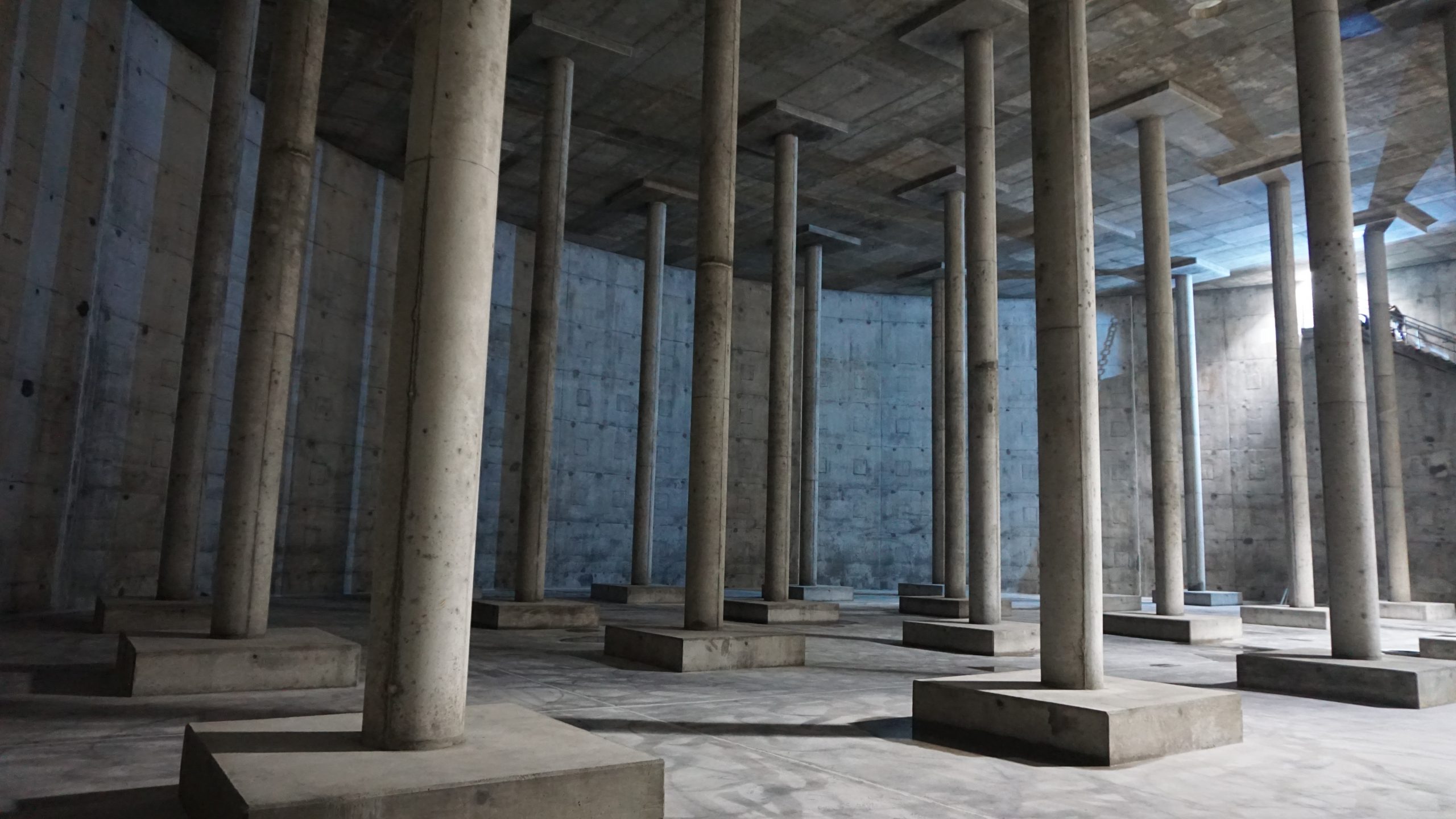 Large concrete columns inside Flat Iron Tank